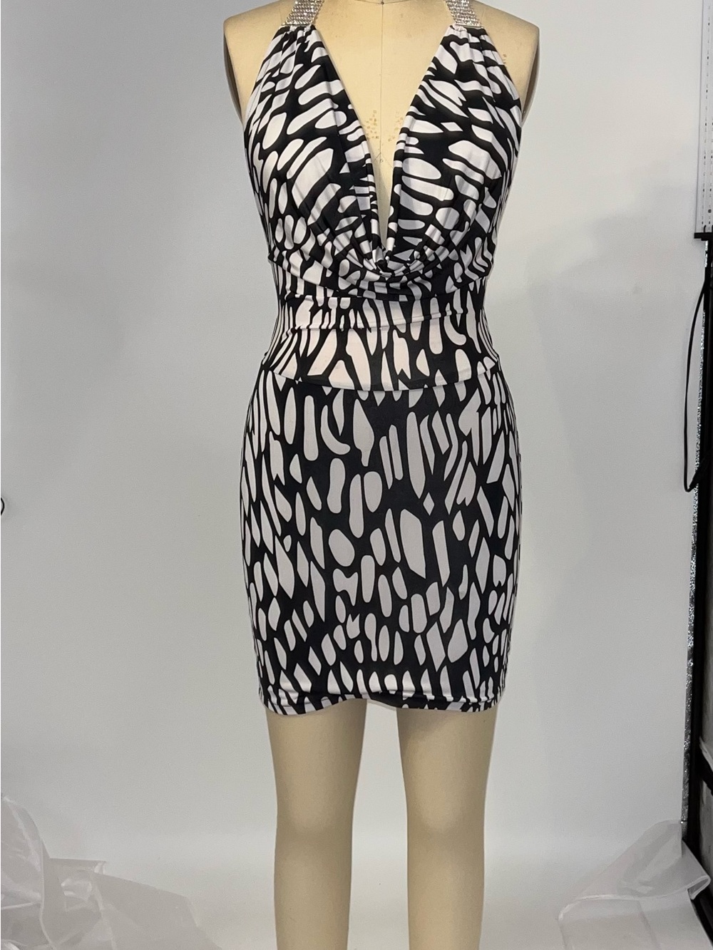 Black & White Halter Plunge Bodycon Mini Dress